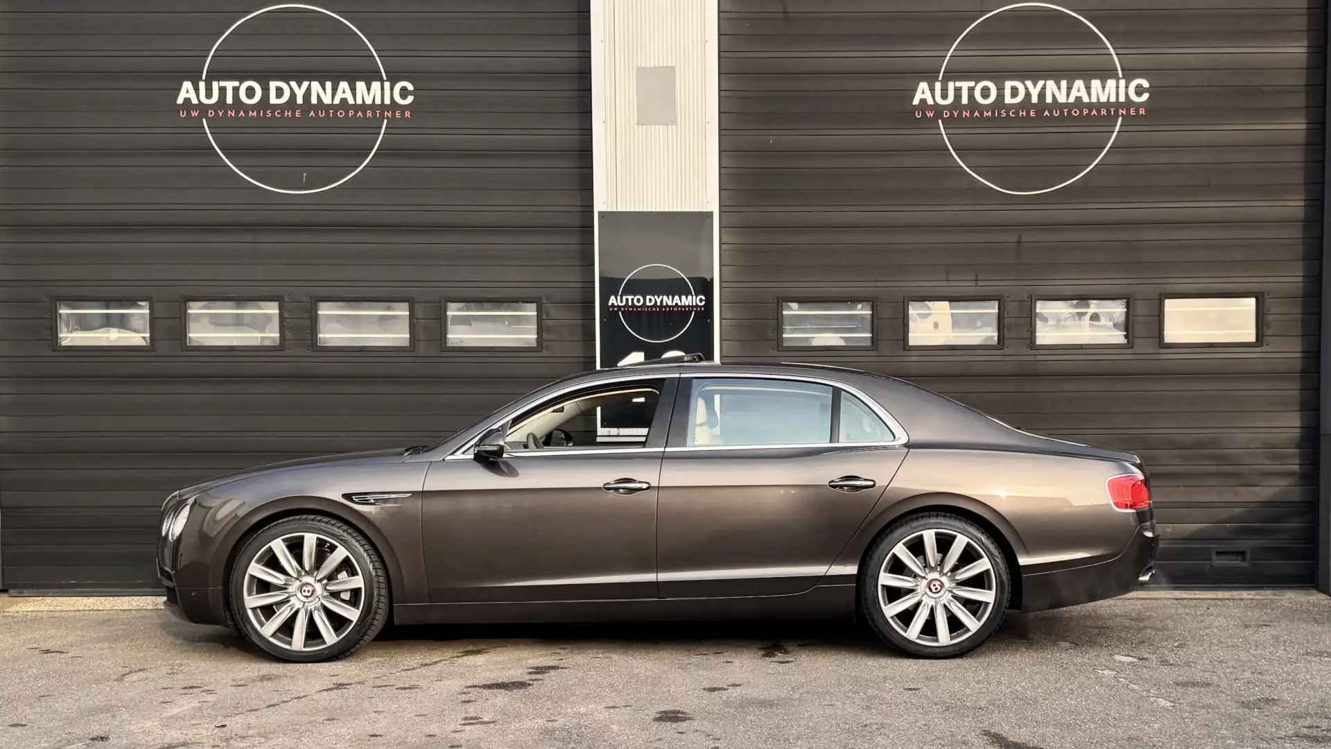 Bentley Flying Spur 4.0 V8 Leder | Zeer compeet Gris - 2