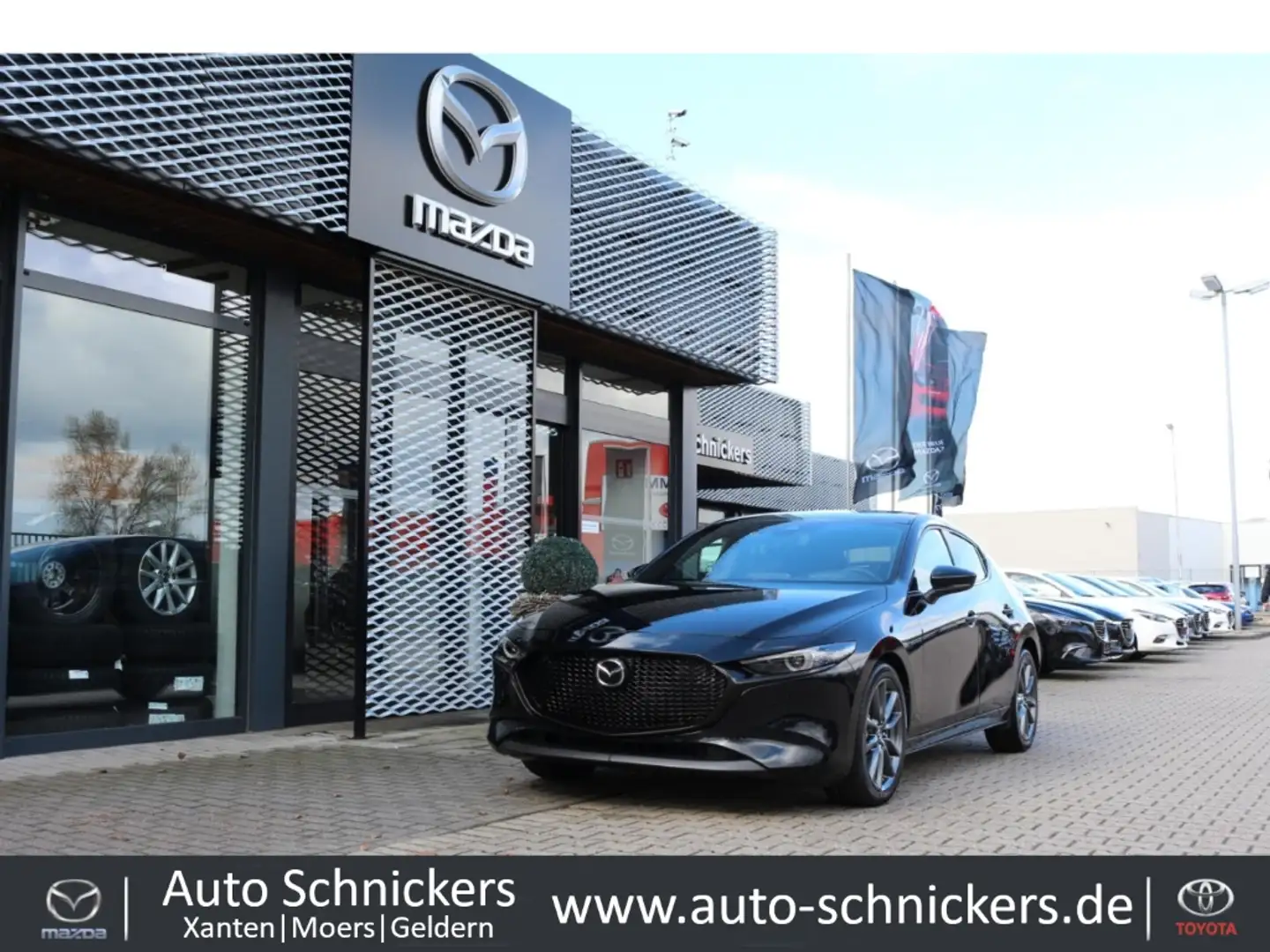 Mazda 3 SKY-X M-HYBRID SELECTION+ACT-P+DES-P+NAV+BOSE Noir - 1