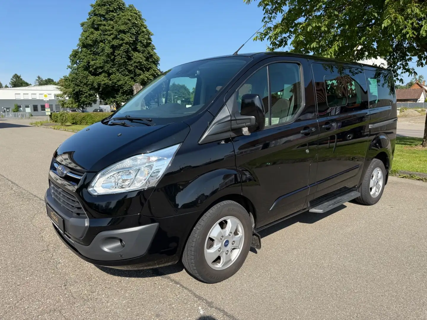 Ford Tourneo Custom 2.0 TDCi  Titanium Laneass. Navi Noir - 2
