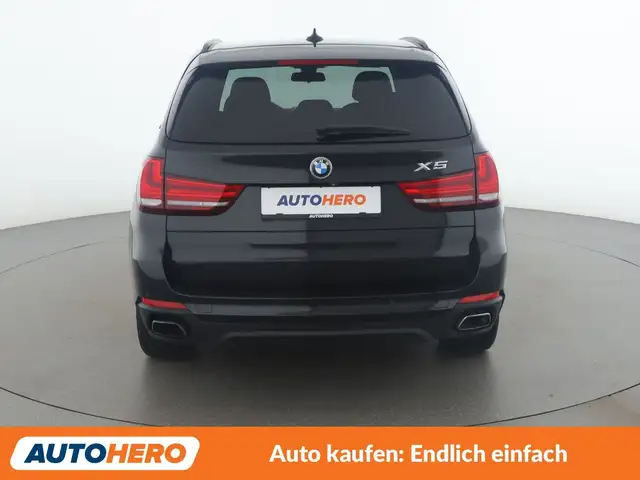 BMW X5 view 5