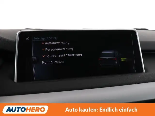 BMW X5 view 24