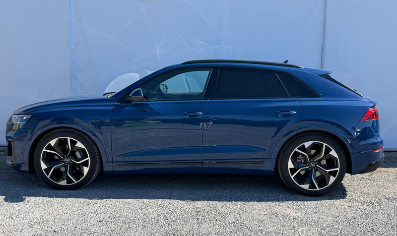 Audi Q8 55 TFSI quattro // 3500 kg trekgewicht — photo 9