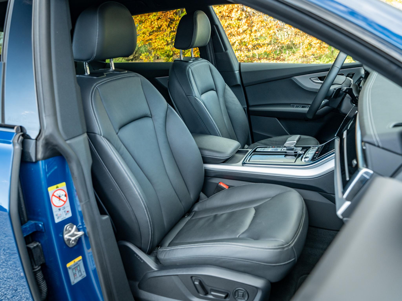 Audi Q8 55 TFSI quattro // 3500 kg trekgewicht — photo 22