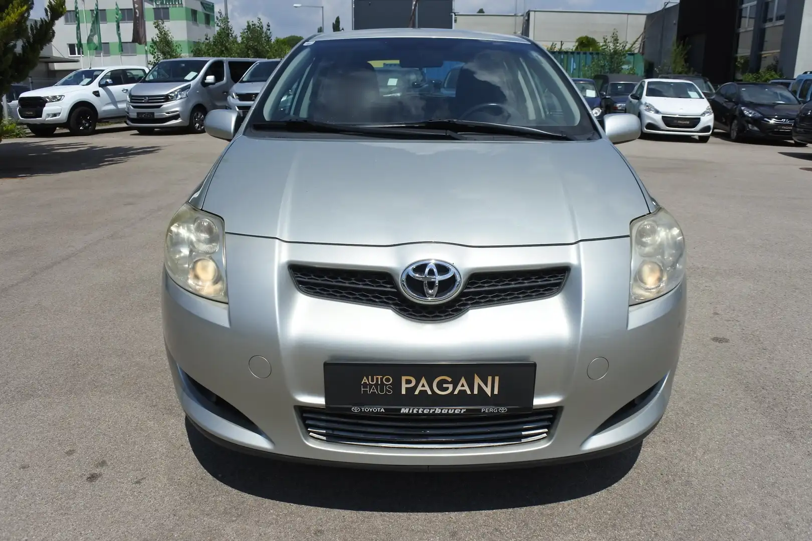 Toyota Auris Auris 1,6 Dual VVT-i High MMT High/SCHALTWIPPEN/ Silber - 2