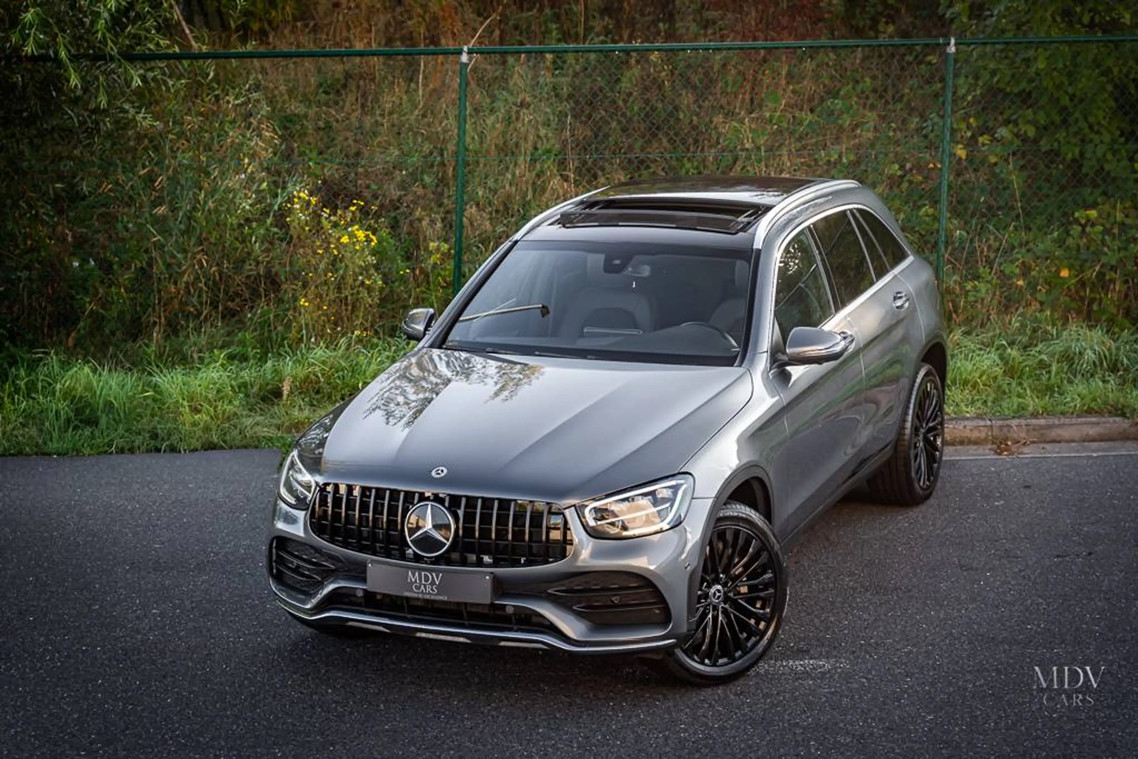Mercedes-Benz GLC 300 AMG-PANORAMIQUE — photo 2