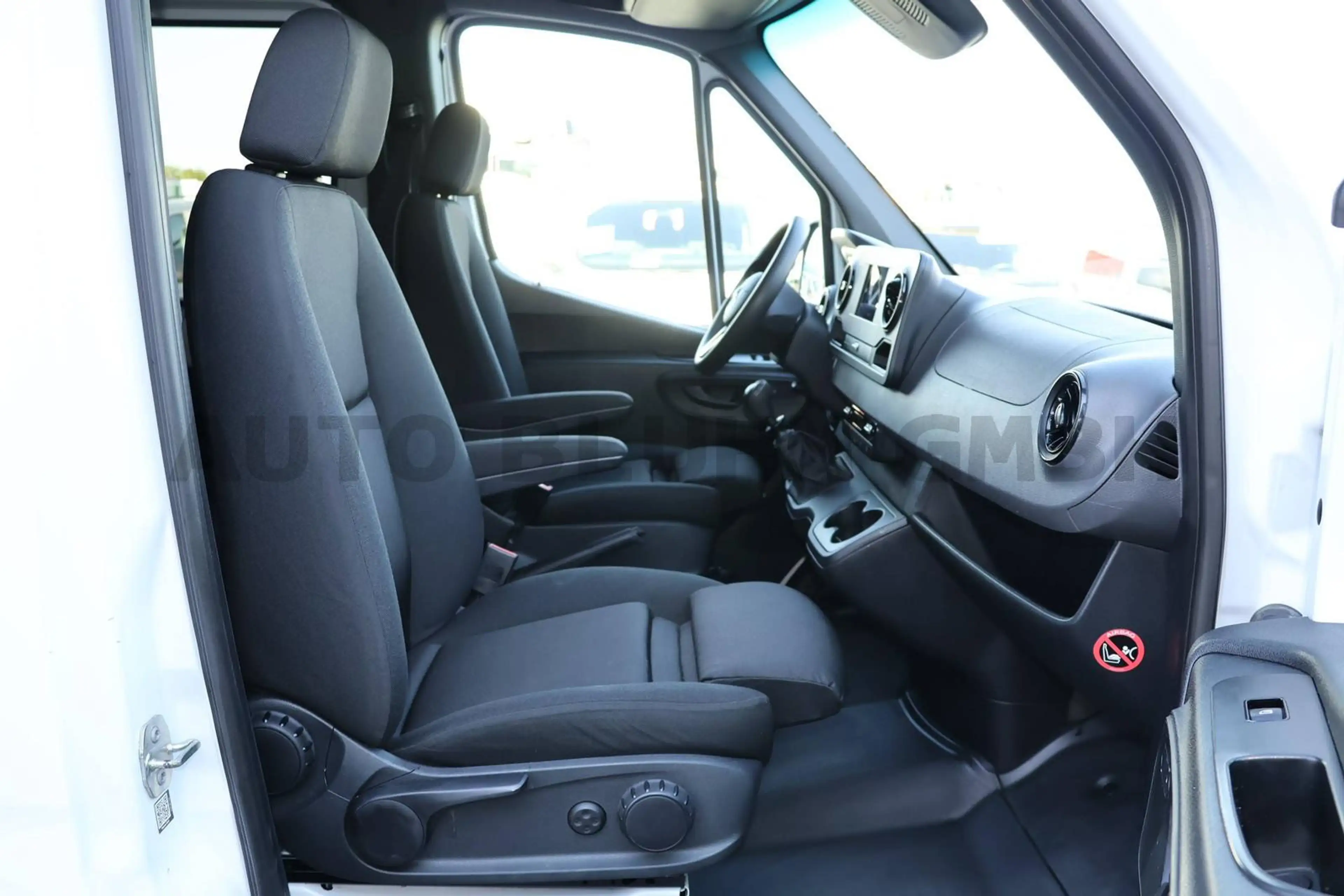Mercedes-Benz Sprinter 315 Werkstattwg Mixto L2H2 Standhzg AHK — photo 13