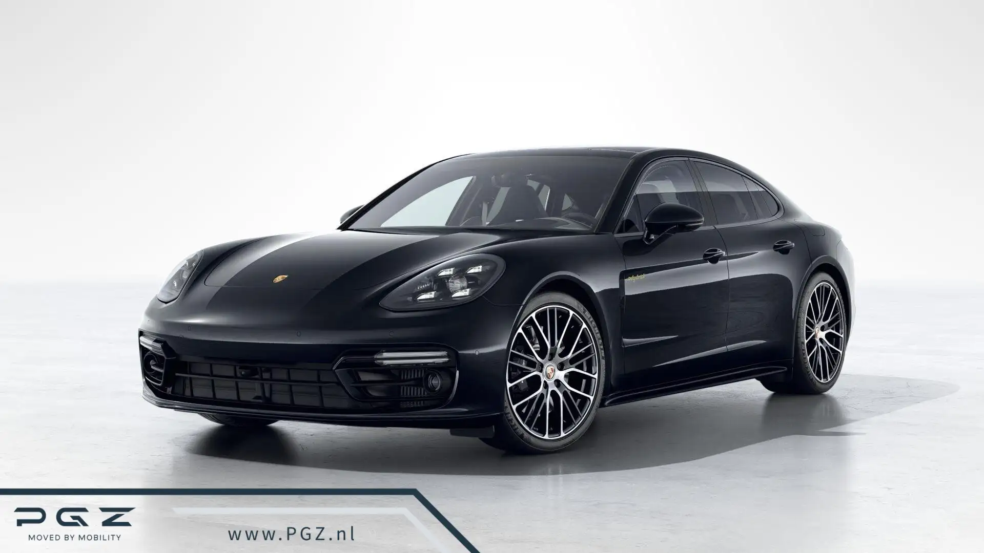 Porsche Panamera 4 E-Hybrid Platinum Edition Чорний - 1