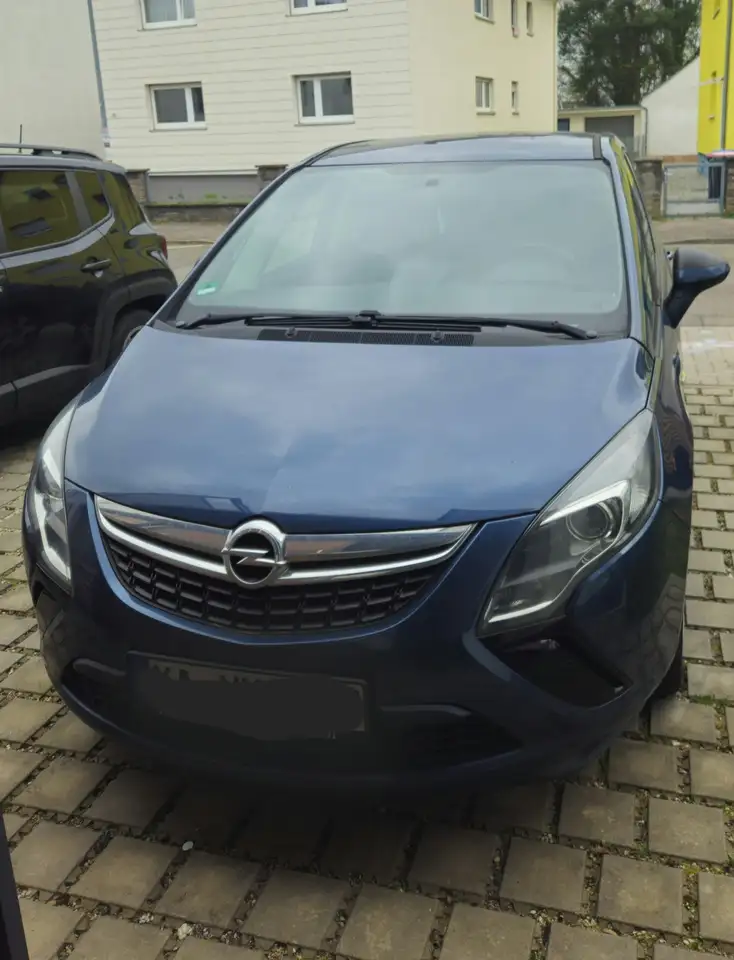 Opel Zafira Tourer