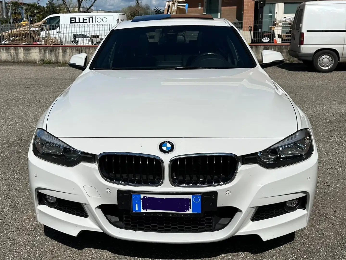 BMW 320 Serie 3 F31 320d Touring xdrive Msport auto bijela - 1