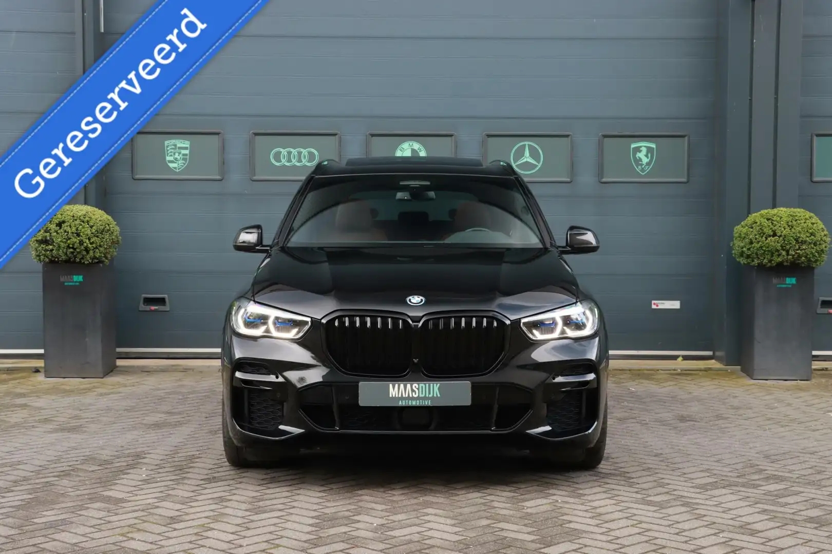 BMW X5 xDrive45e|M-Sport|Laser|Pano|HUD|Keyless|Trekhaak| Zwart - 2