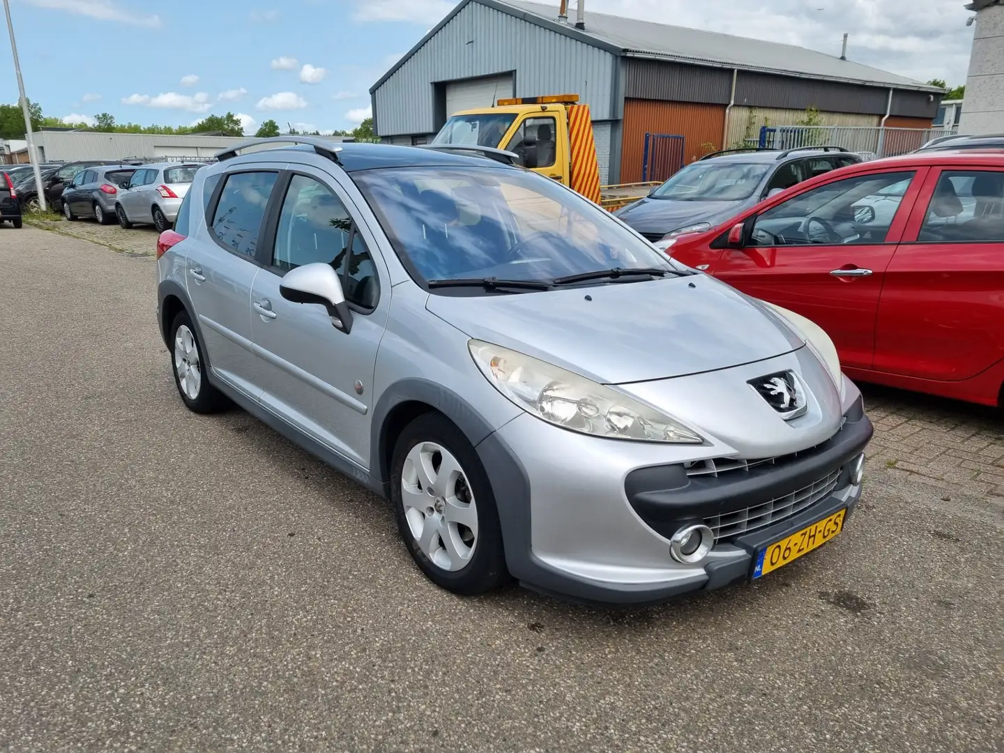 Peugeot 207 SW Outdoor 1.6 VTi XS Clima Bj:2008 NAP! Grigio - 2