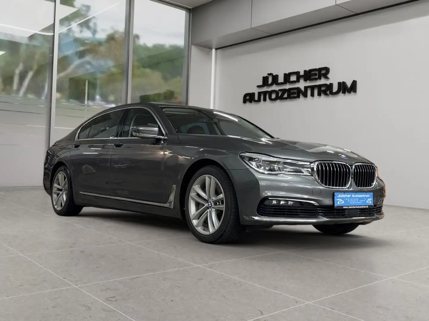 BMW 750 Li xDrive Aut., Tüv+Insp. Neu, 1 J. Garantie Gris - 1