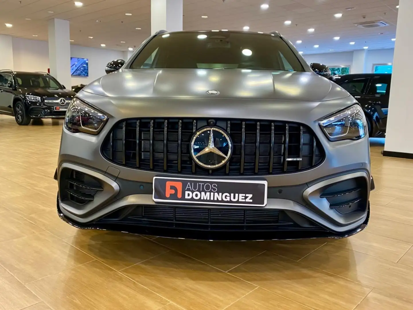 Mercedes-Benz GLA 45 AMG S 4Matic+ 8G-DCT Gris - 2