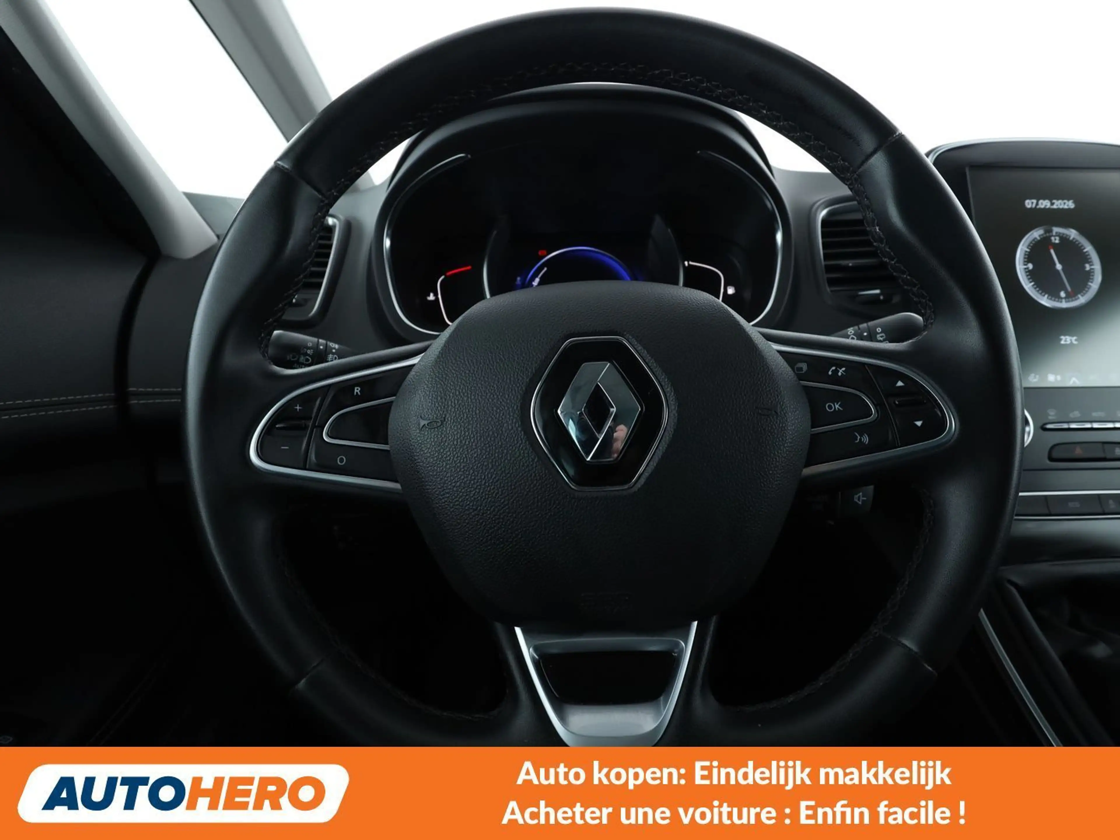 Renault Grand Scenic 1.7 BLUE dCi Intens — photo 5
