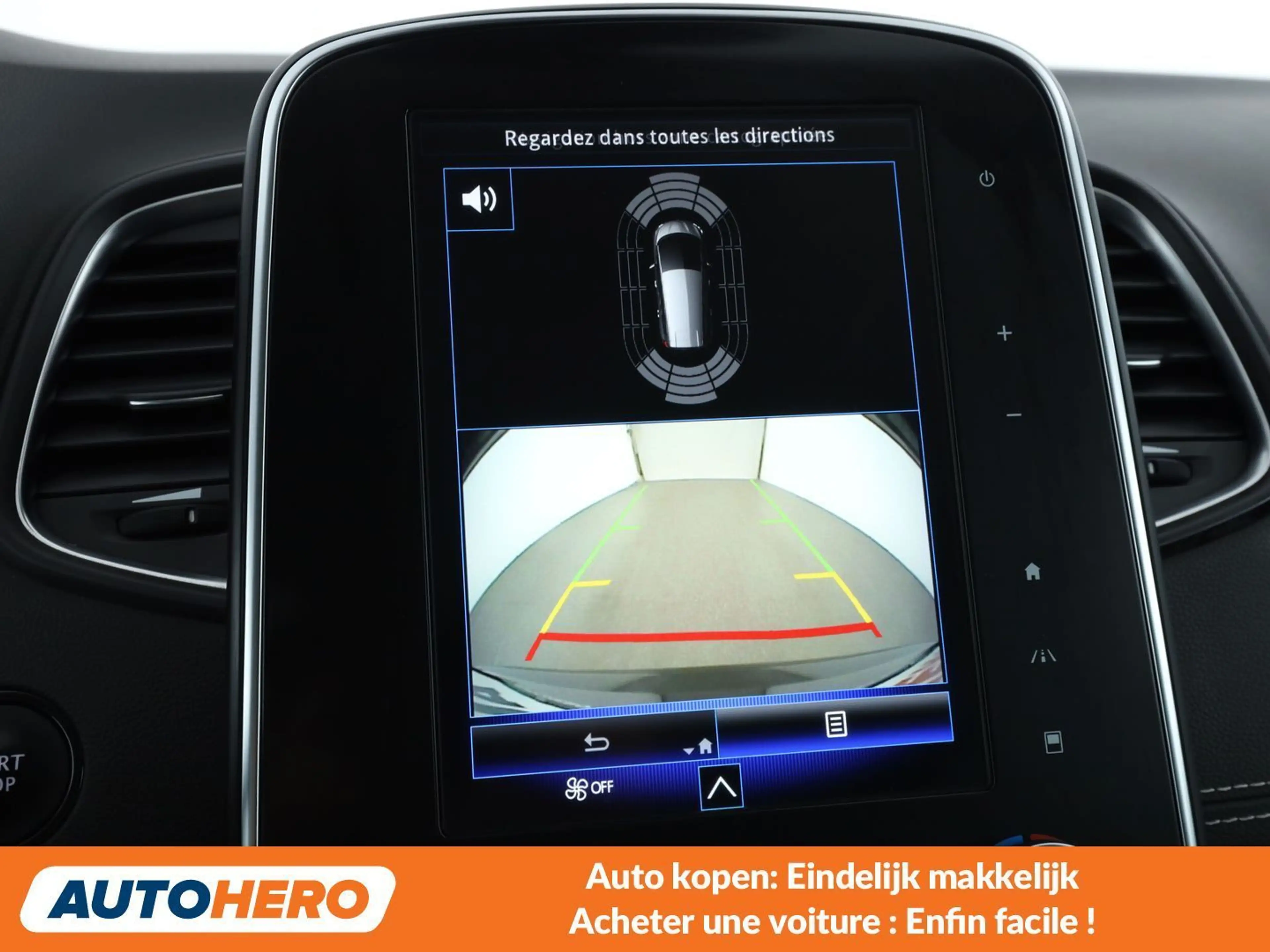 Renault Grand Scenic 1.7 BLUE dCi Intens — photo 9