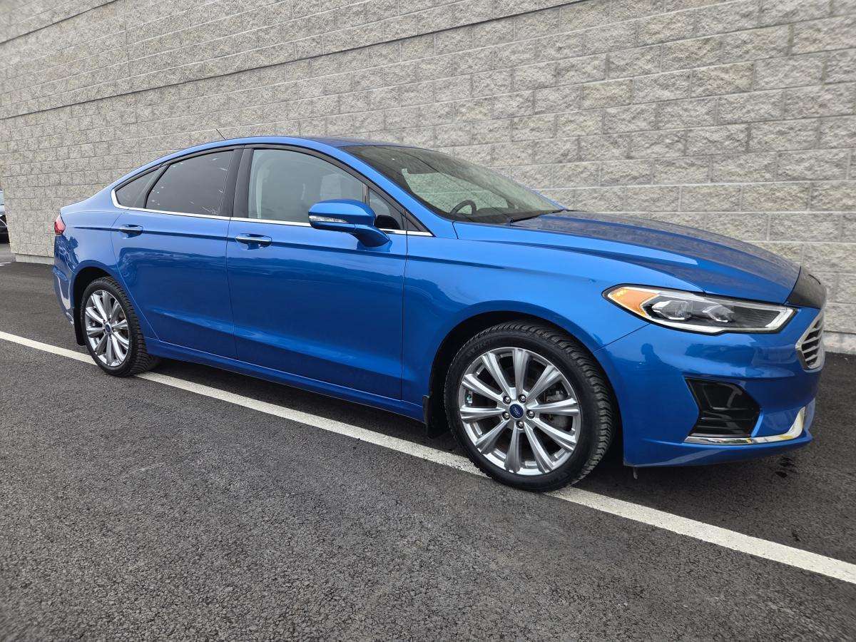 2020 Ford Fusion Energi SEL FWD berline 4 portes air climatisé
