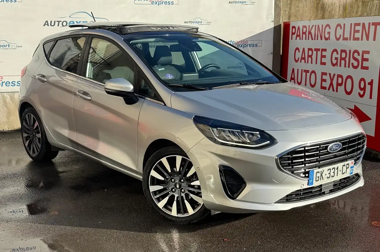 Ford Fiesta 5 portes — photo 3