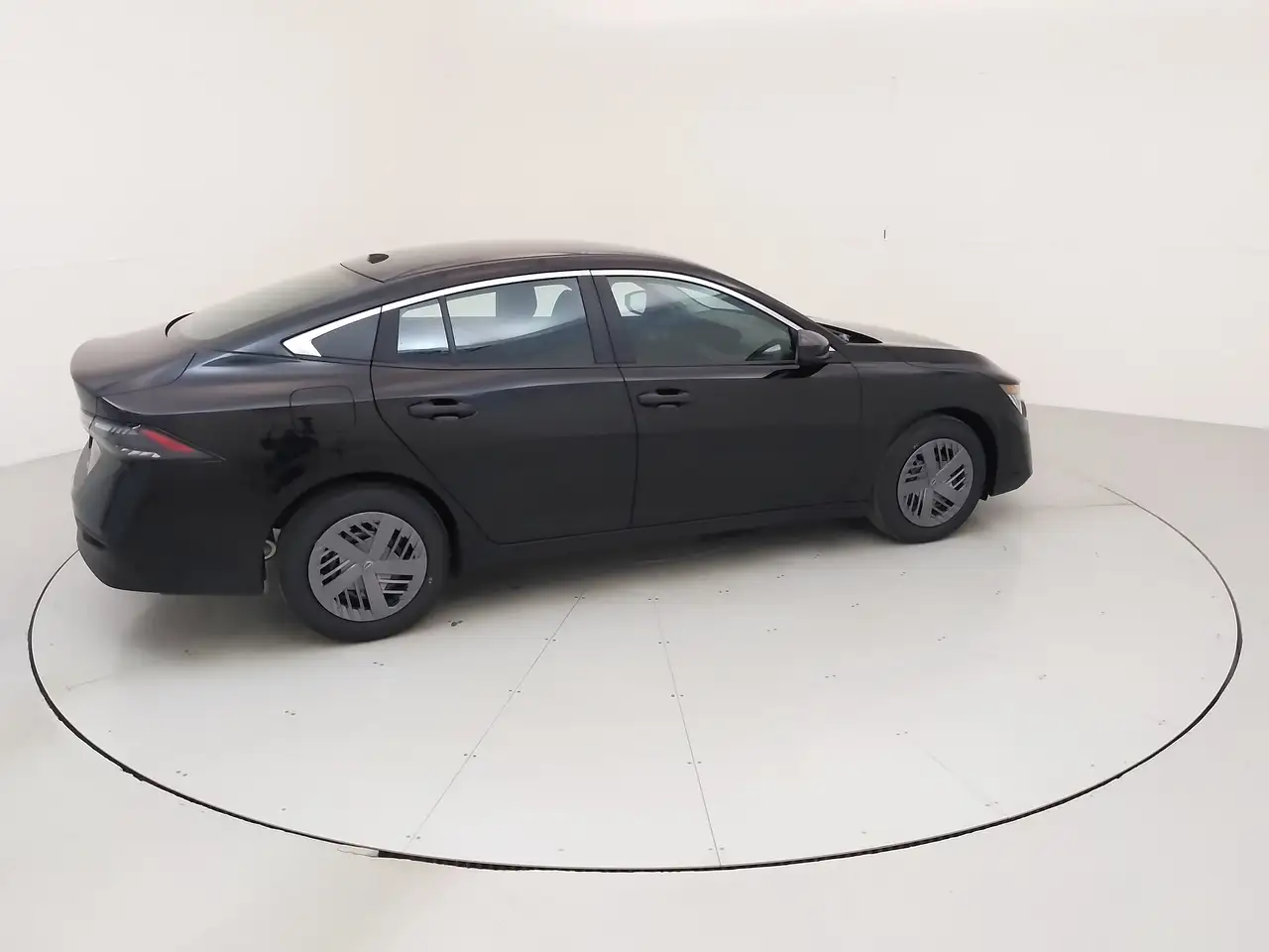 Nissan Sentra снимка Nissan Sentra