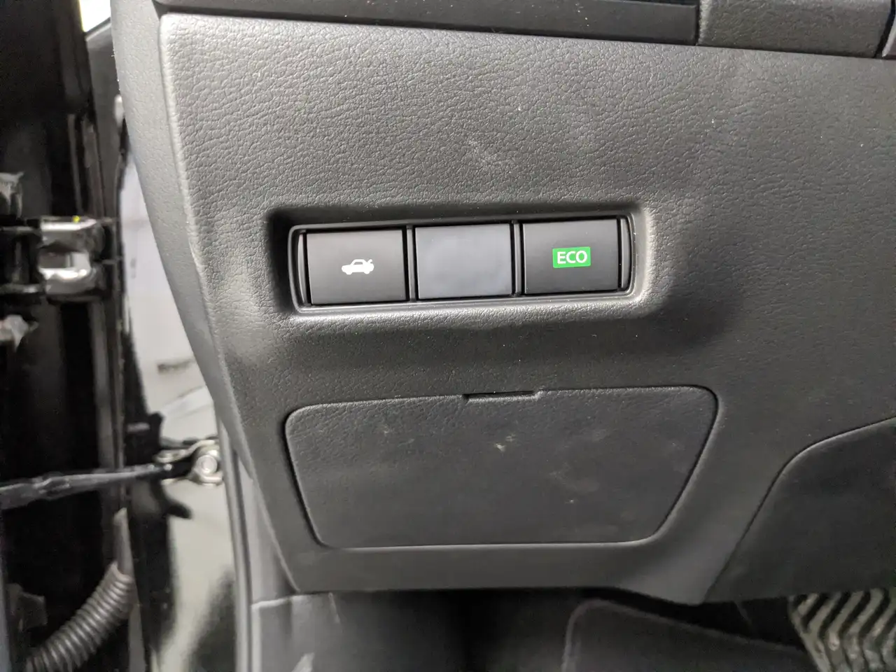 Nissan Sentra снимка Nissan Sentra