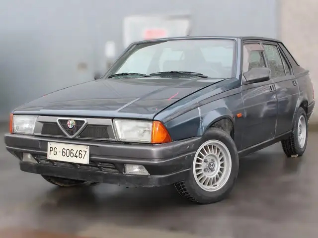 Alfa Romeo 75 75 1.8 ie