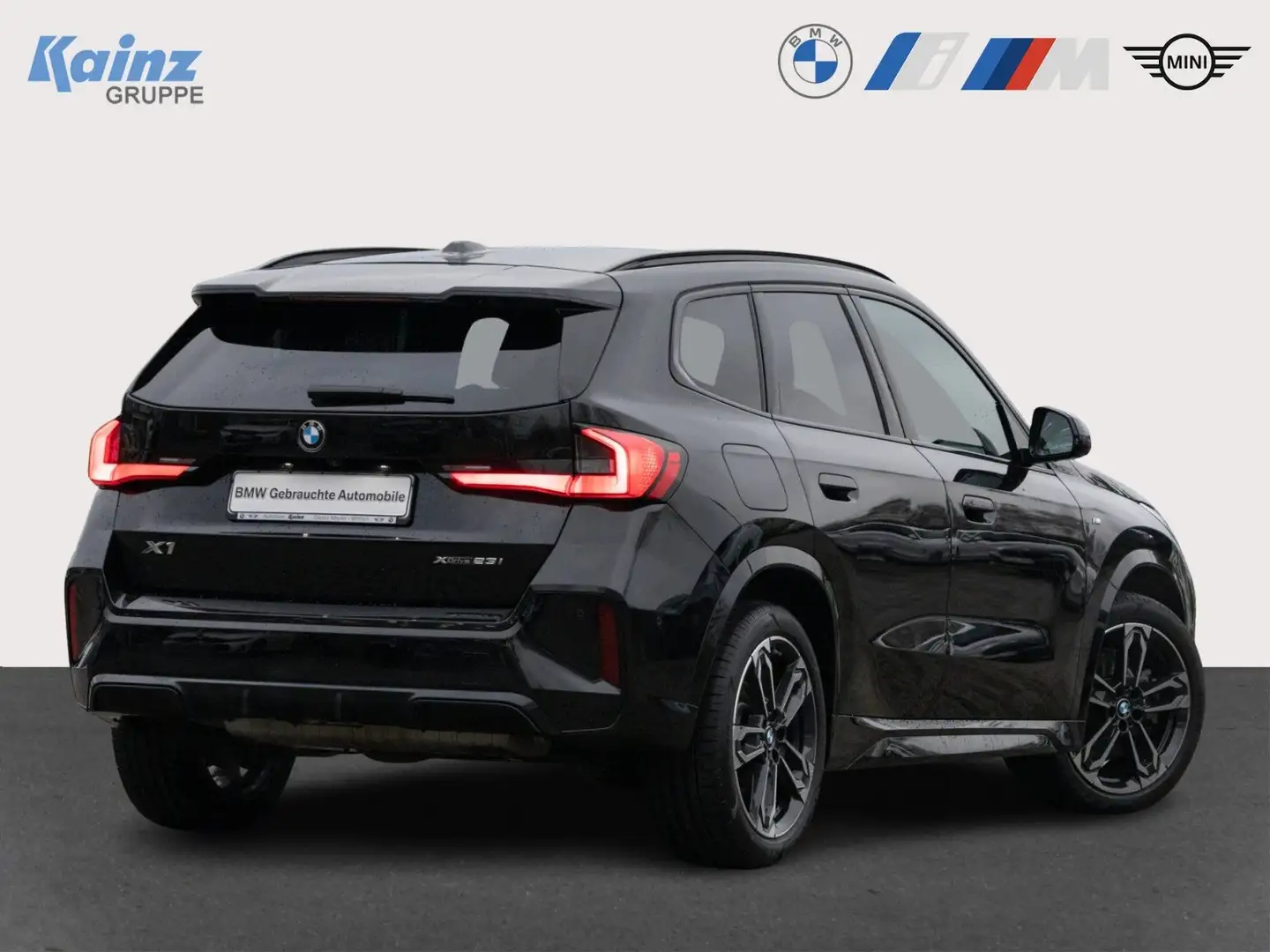 BMW X1 xDrive23i (a Schwarz - 2