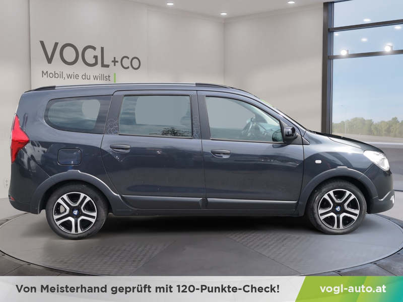 Dacia Lodgy Celebration TCe 130 — photo 8