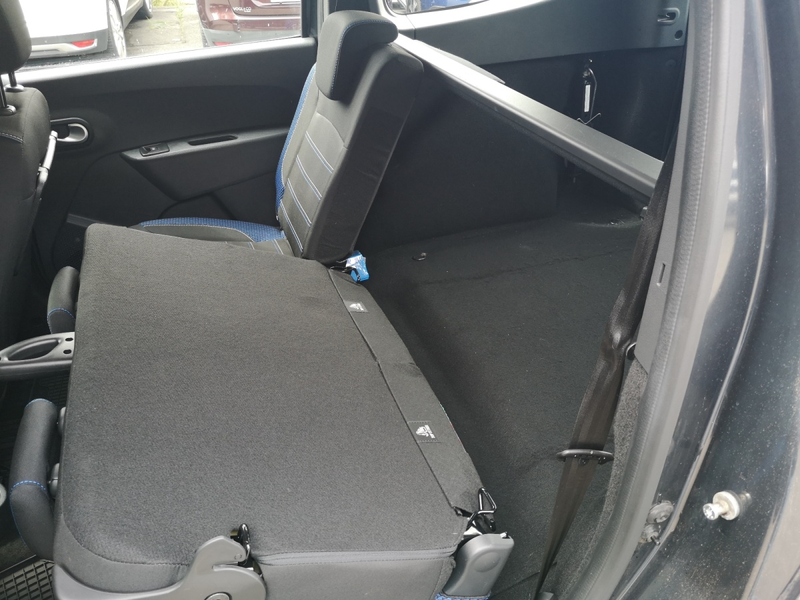 Dacia Lodgy Celebration TCe 130 — photo 16