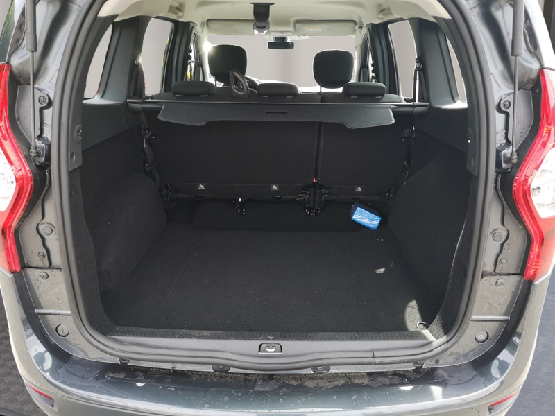 Dacia Lodgy Celebration TCe 130 — photo 12