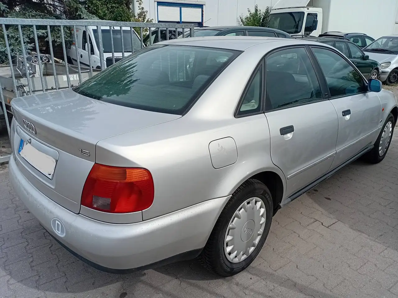 Audi A4 1.8 20V HU & AU Neu!, foto 4