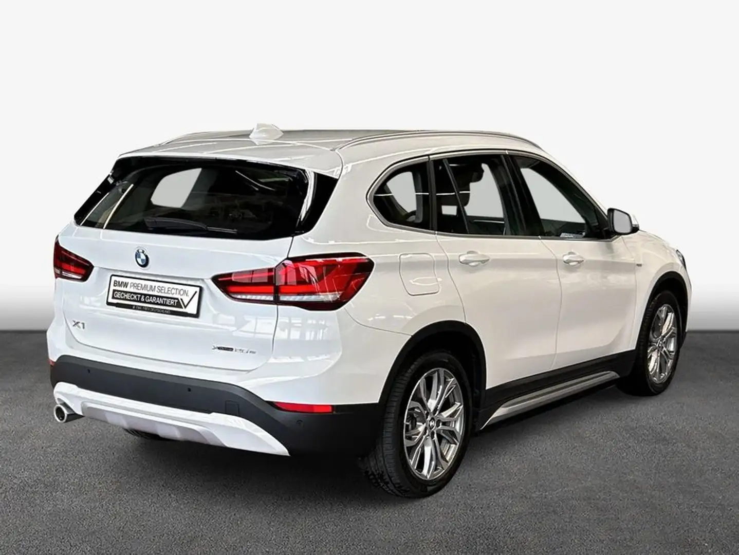 BMW X1 xDrive25e xLine *SHZ*Navi* White - 2