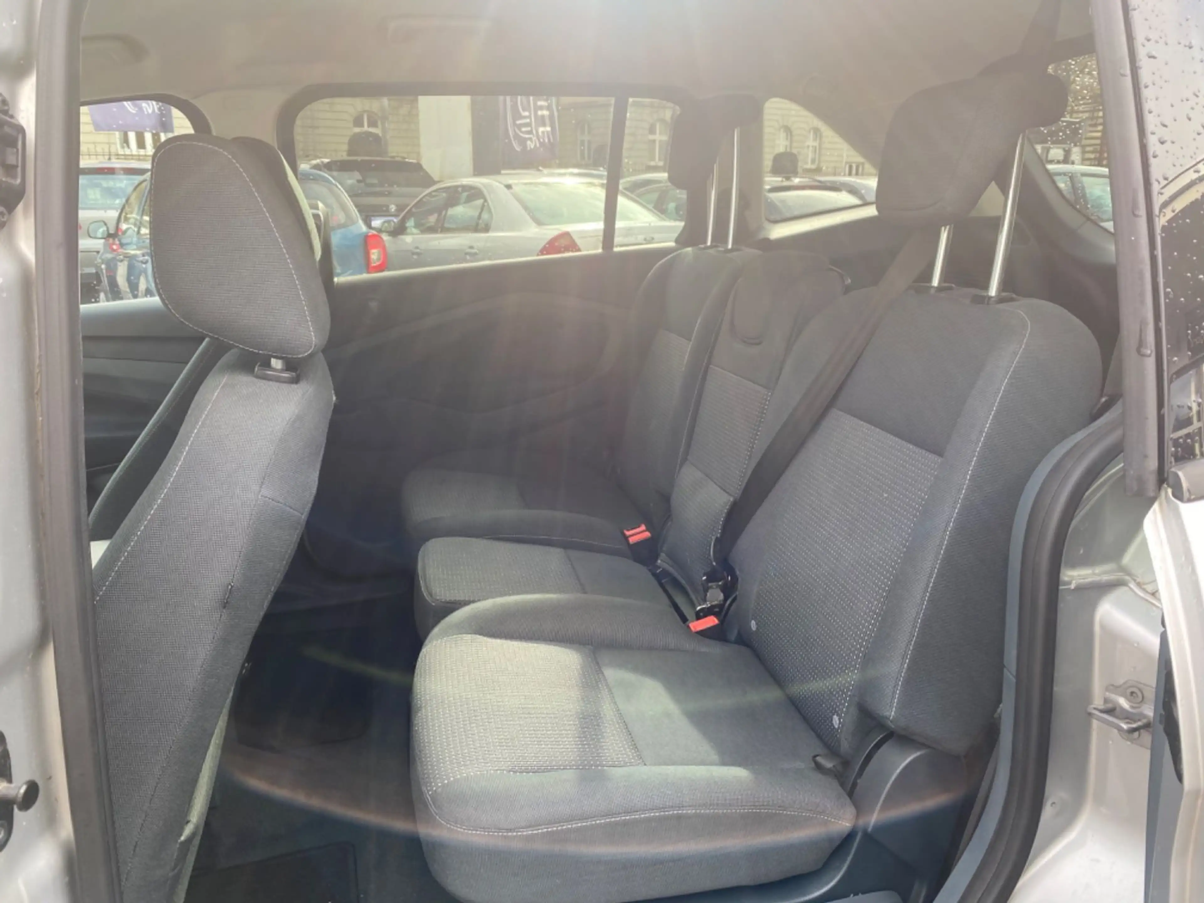 Ford Grand C-Max Trend*BLUETOOTH*TEMPOMAT*PDC*1.HAND — photo 12