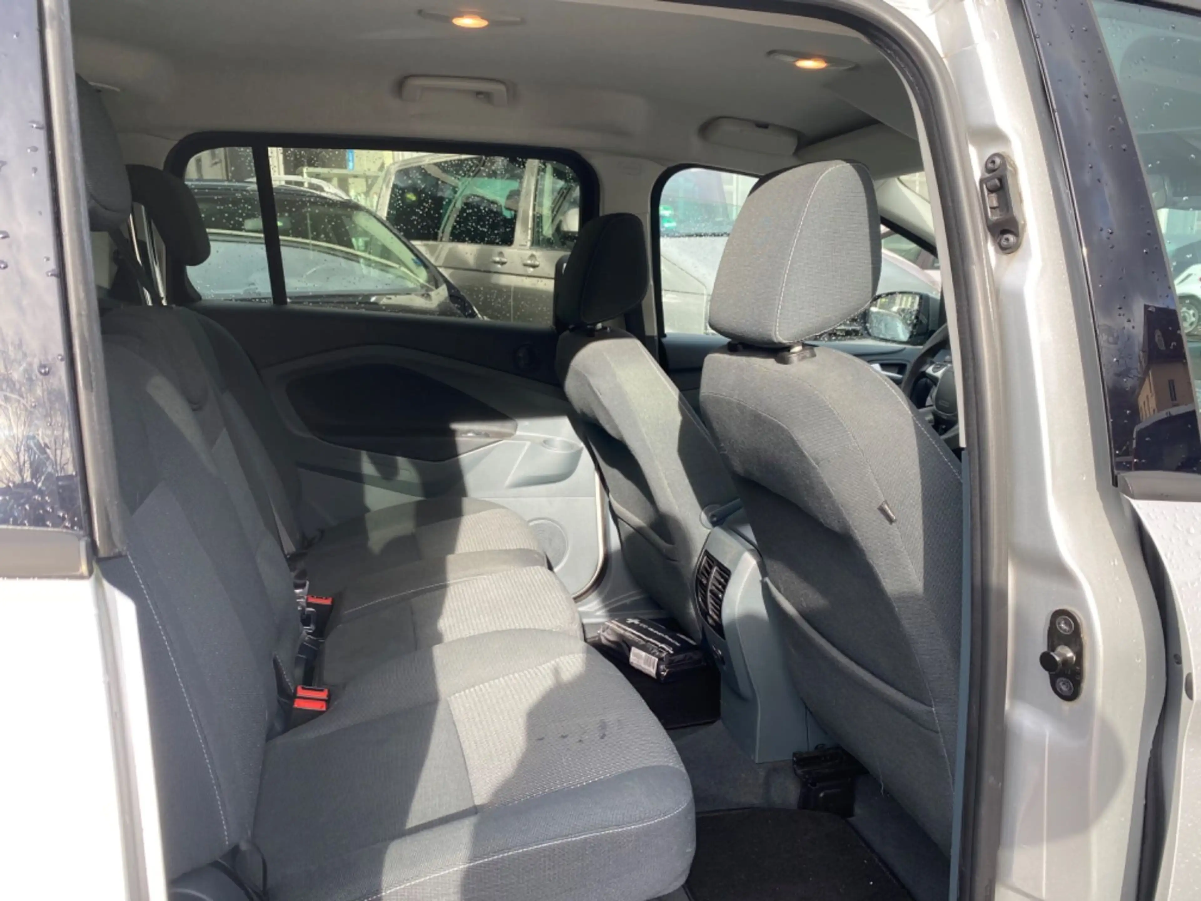 Ford Grand C-Max Trend*BLUETOOTH*TEMPOMAT*PDC*1.HAND — photo 7
