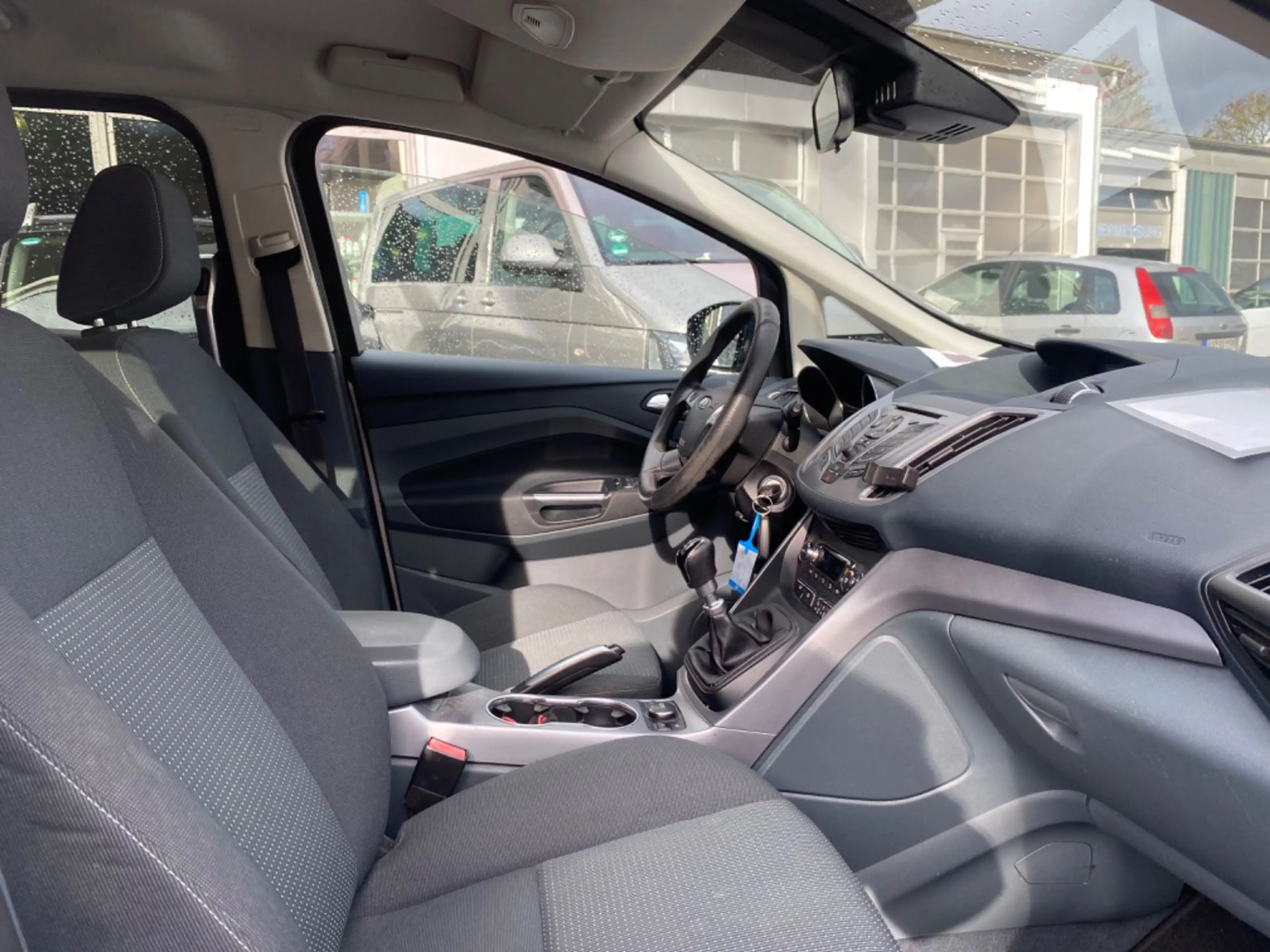 Ford Grand C-Max Trend*BLUETOOTH*TEMPOMAT*PDC*1.HAND — photo 4