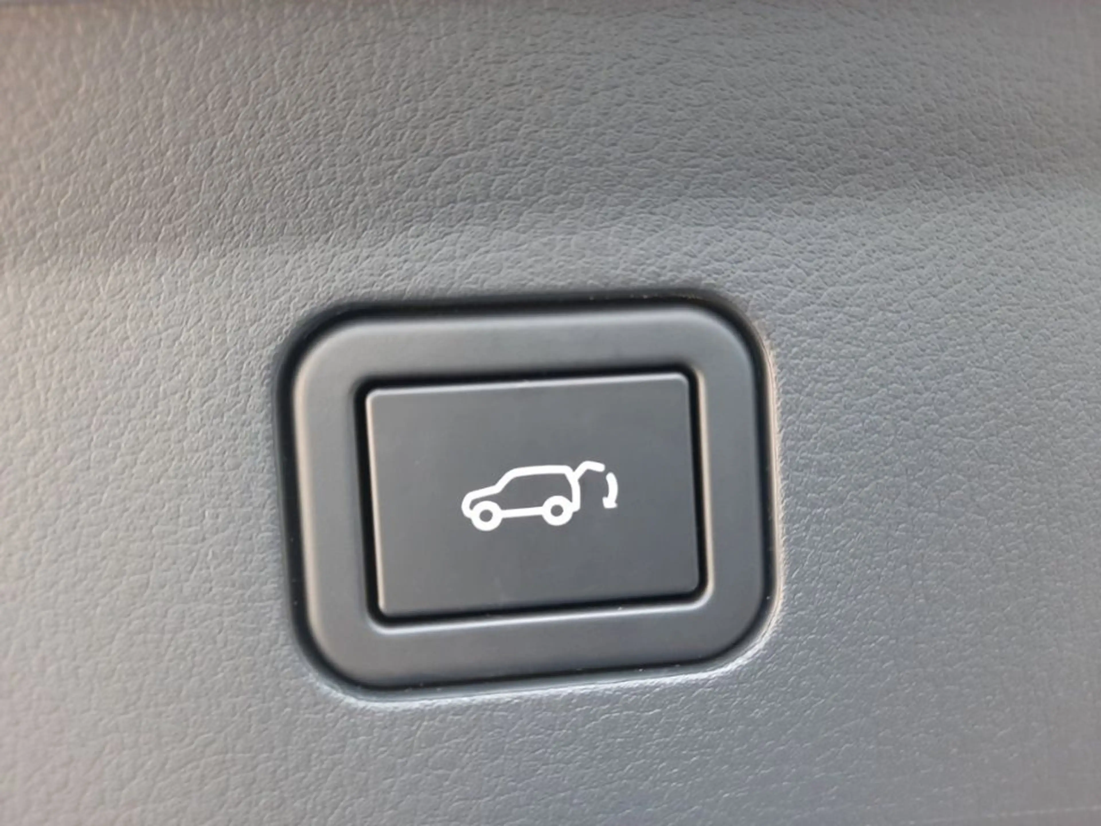 Mazda CX-6e CX6E 258ps Takumi 21'' 360 Kamera HUD PANO — photo 9