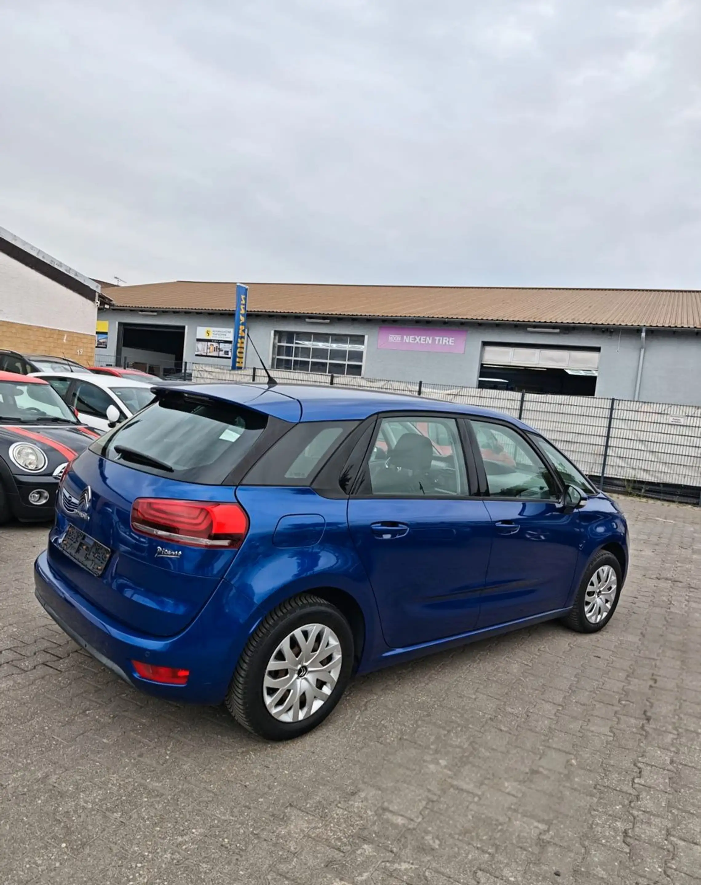 Citroen C4 Picasso /Spacetourer Live — photo 12