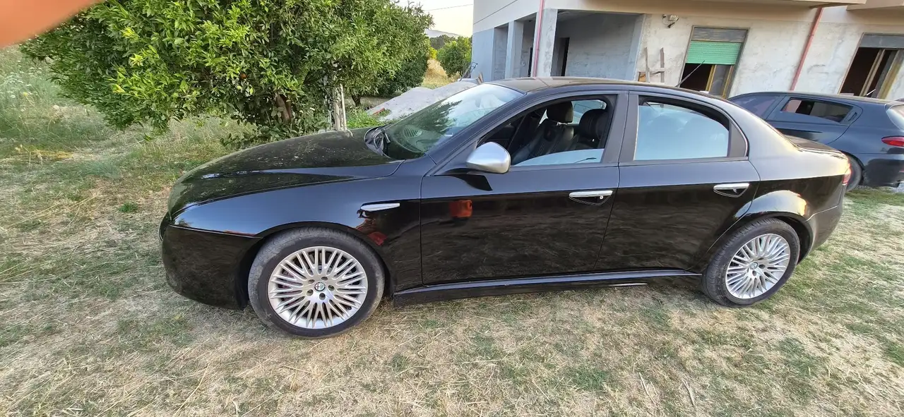Alfa Romeo 159