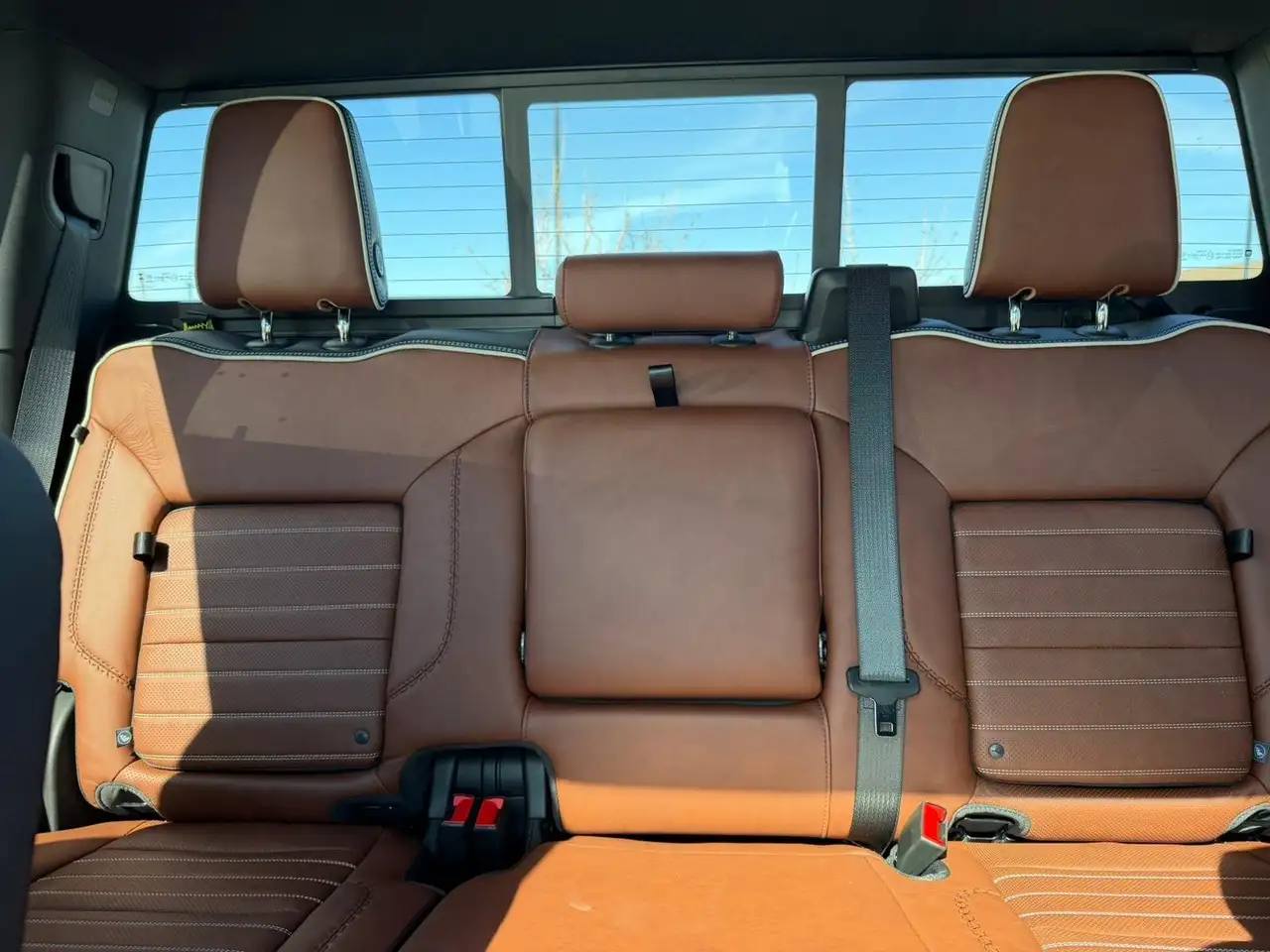 GMC Sierra 3500HD снимка GMC Sierra 3500HD