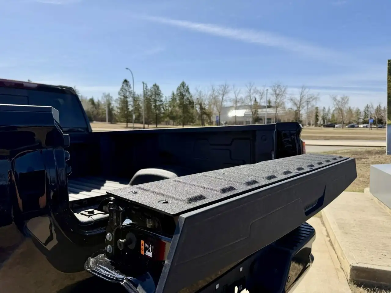 GMC Sierra 3500HD снимка GMC Sierra 3500HD