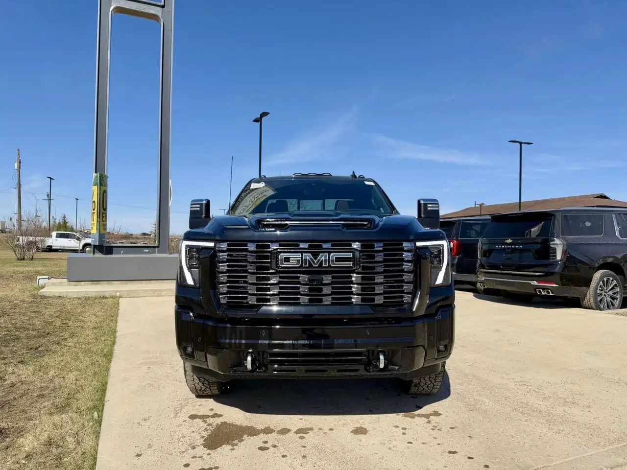 GMC Sierra 3500HD снимка GMC Sierra 3500HD
