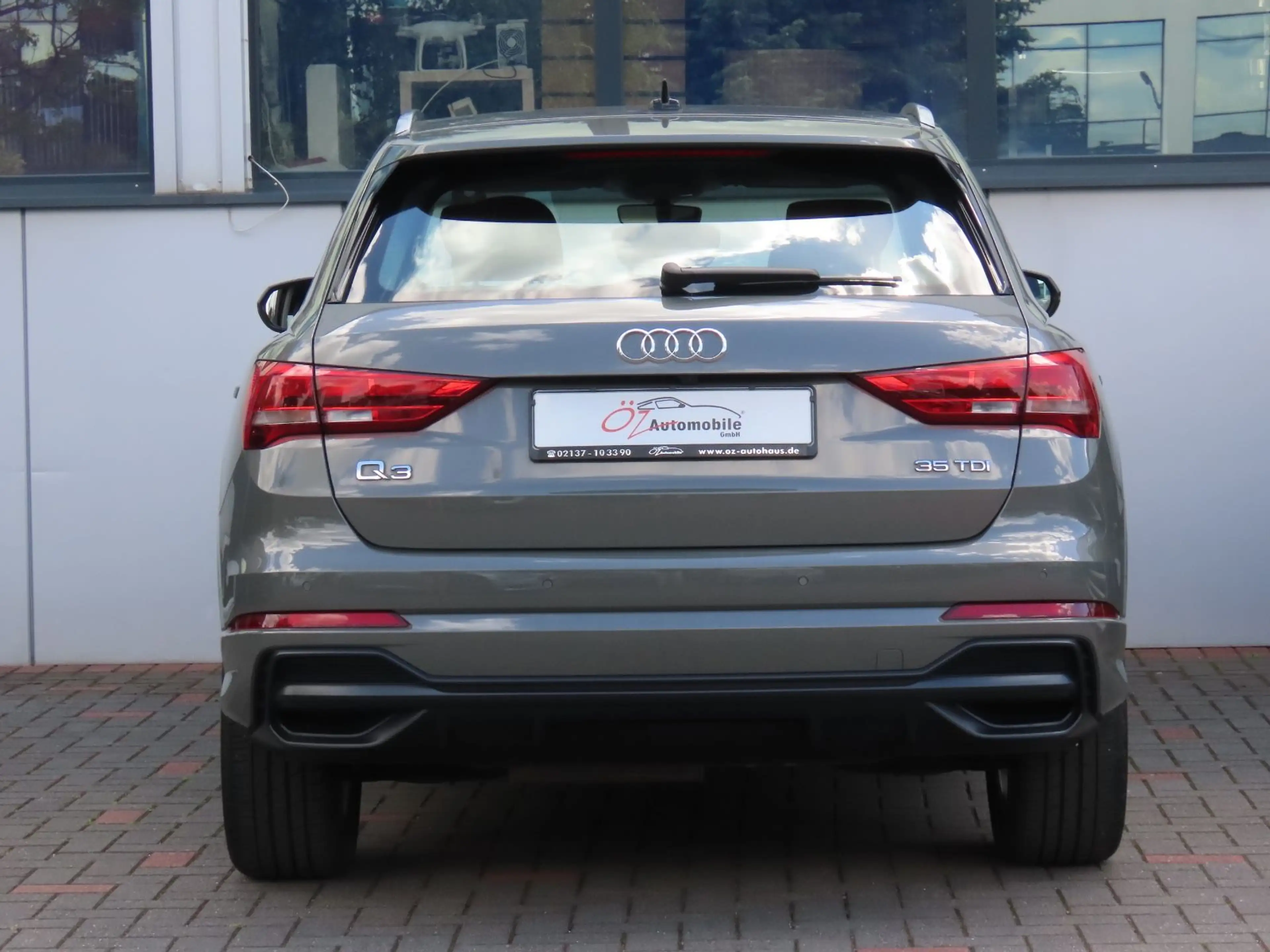 Audi Q3 35 TDI S tronic S line Leder Klimaauto. Navi — photo 8