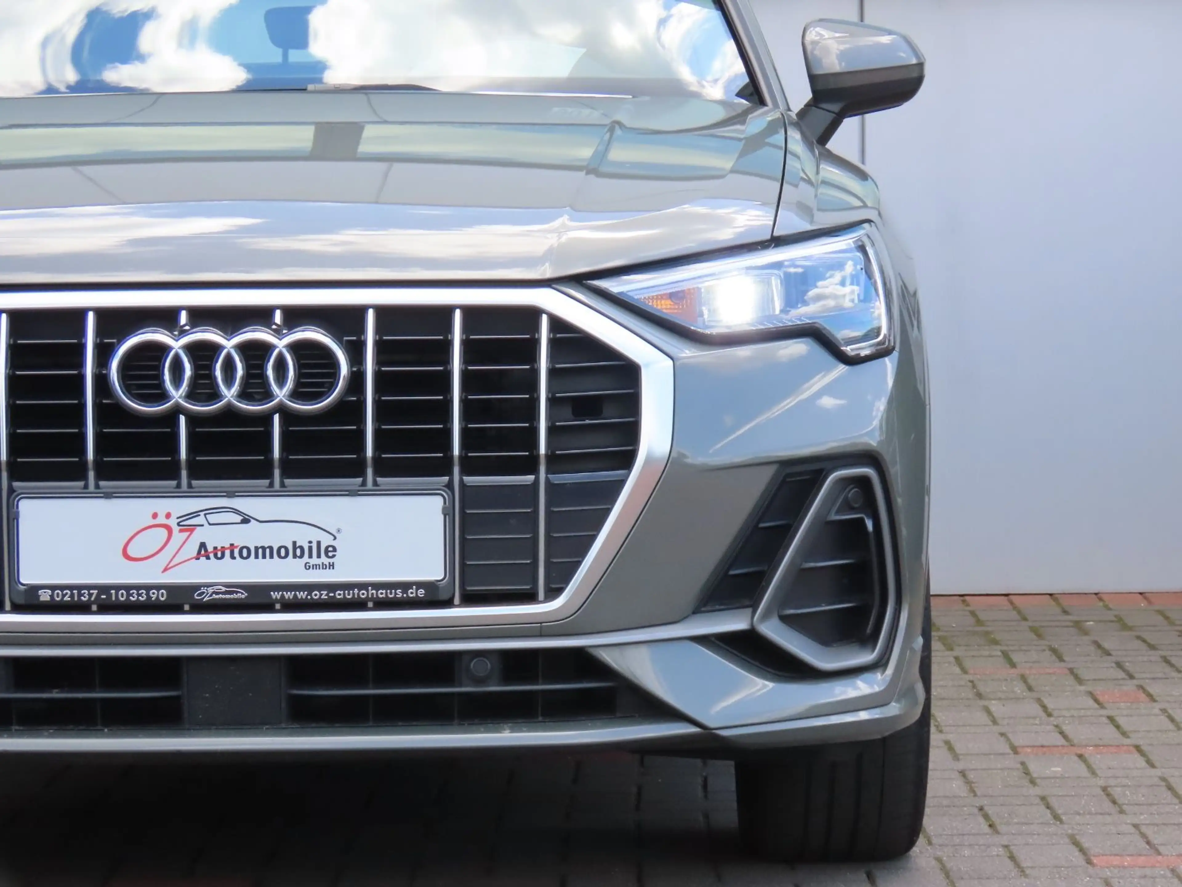 Audi Q3 35 TDI S tronic S line Leder Klimaauto. Navi — photo 4
