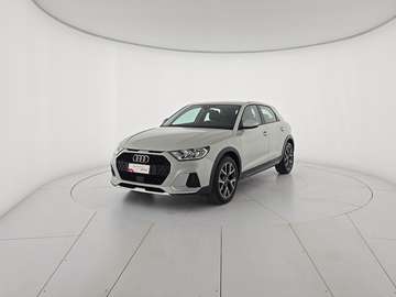 A1 allstreet 30 1.0 tfsi Admired 110cv s tronic