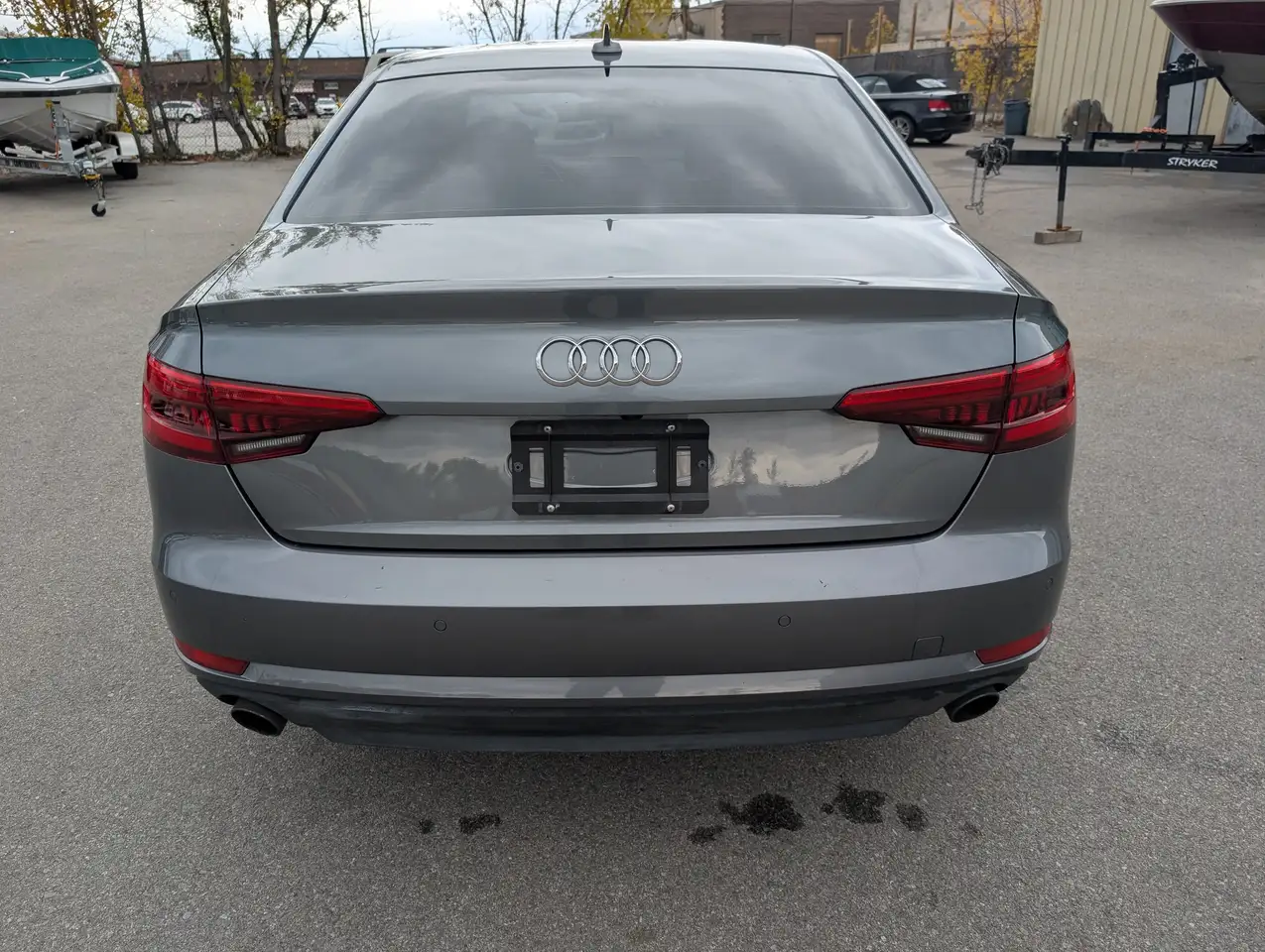 Audi A4 снимка Audi A4