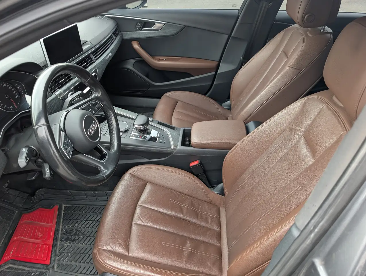 Audi A4 снимка Audi A4