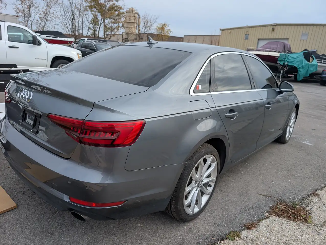 Audi A4 снимка Audi A4
