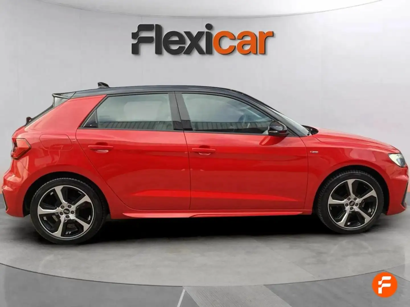 Audi A1 Sportback 25 TFSI Adrenalin Rojo - 2