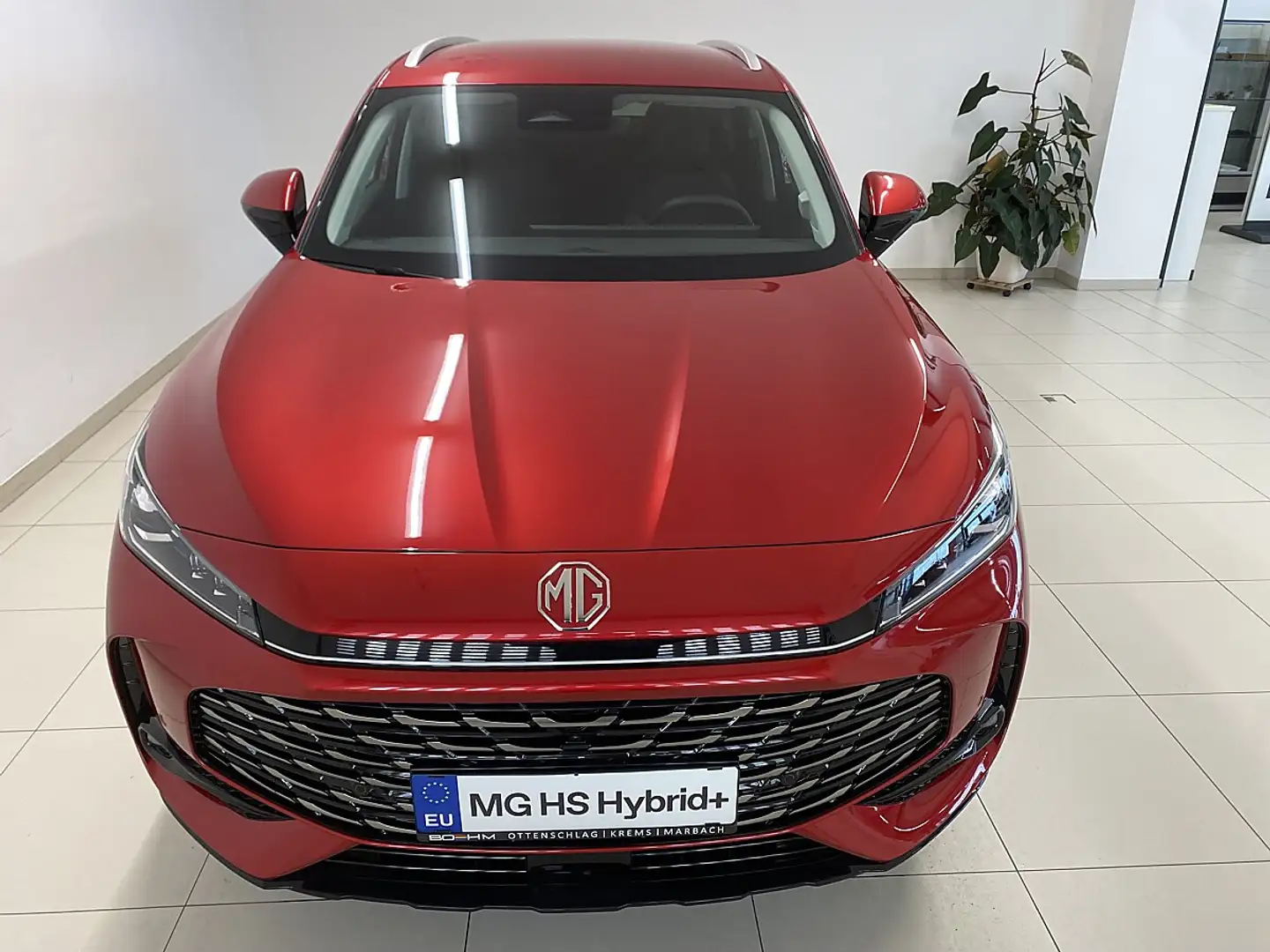 MG HS Hybrid+ Luxury 1,8Wh Aut. Rot - 2