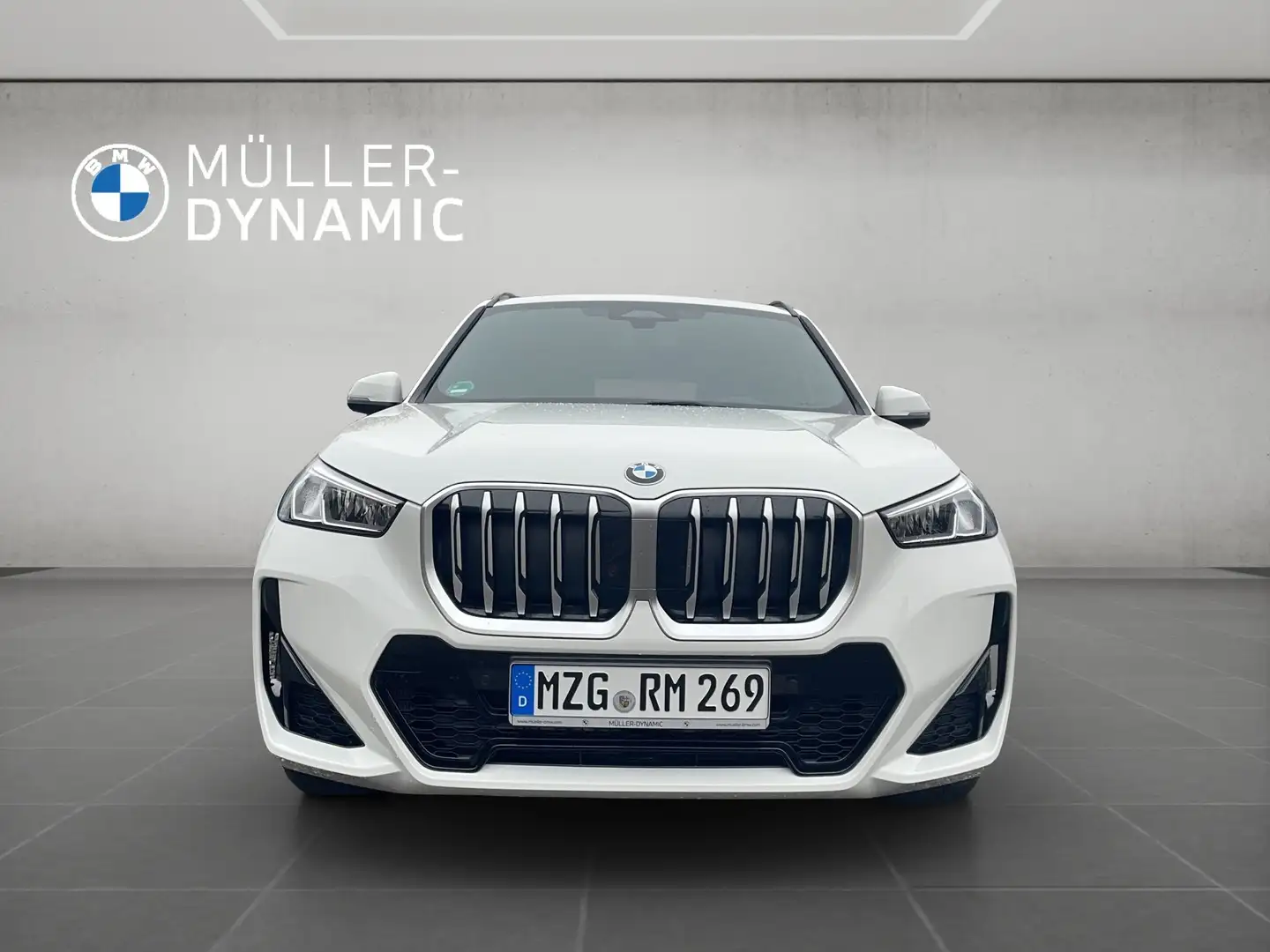BMW X1 sDrive18d M SPORT PARKING ASSIST SHZ DAB Weiß - 2