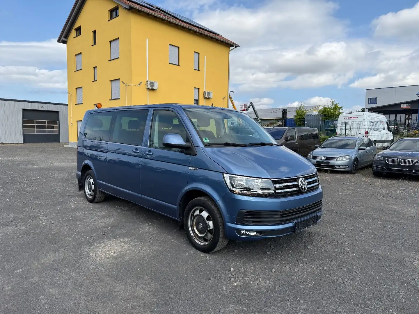 Volkswagen T6 Transporter Bus Caravelle Comfortline lang 4M Azul - 1