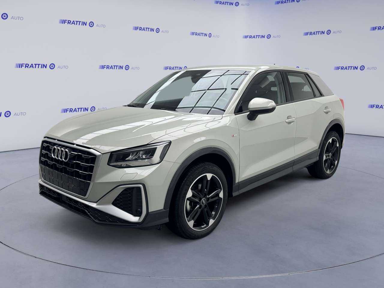Audi Q2 30 TFSI Identity Black